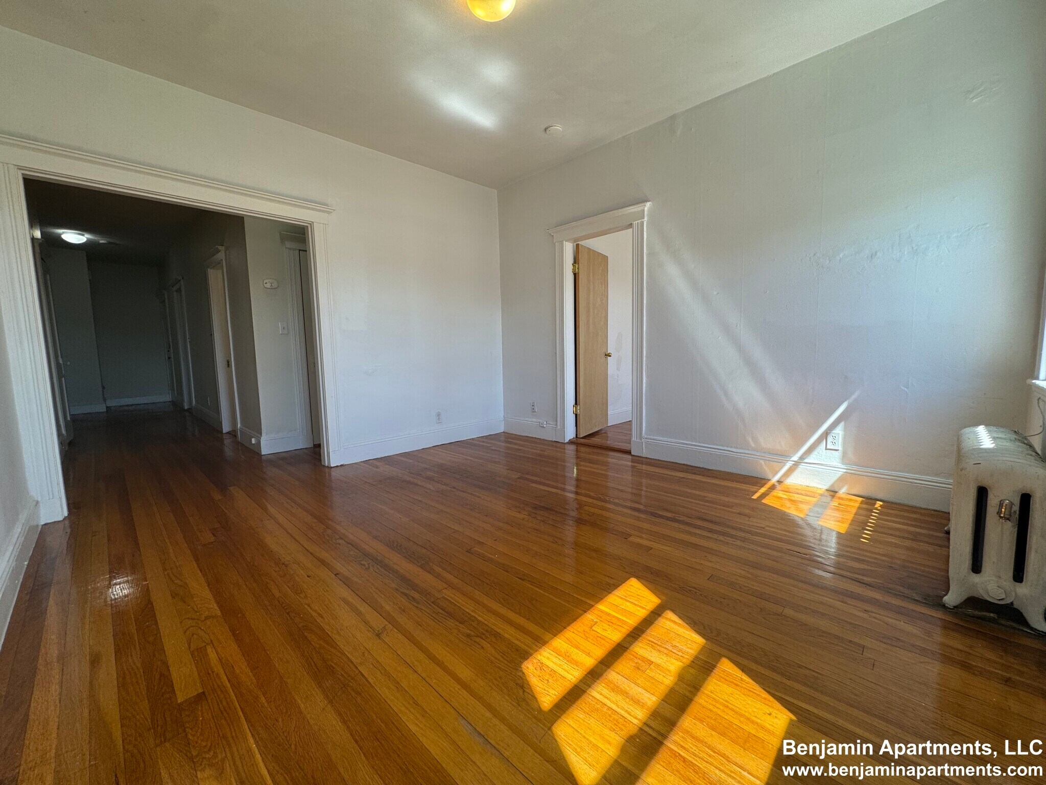 Building Photo - 3 Egremont Rd