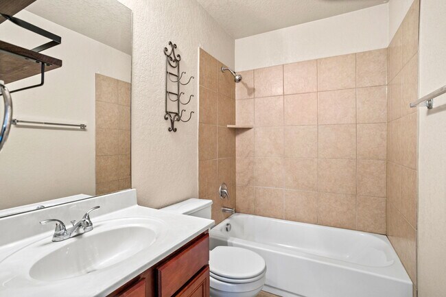 Building Photo - 9303 Ingleton