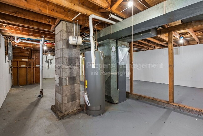 Building Photo - 9517 Lydell Dr