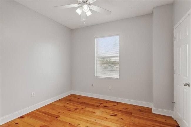 Building Photo - 2722 Mexico St