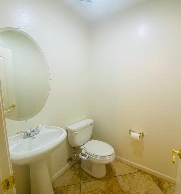 Building Photo - 4240 S Kerby Way