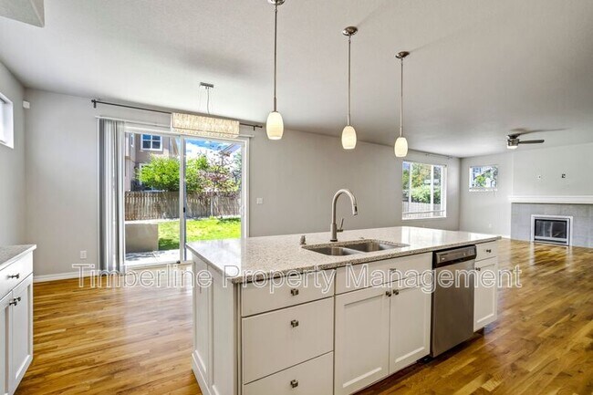 Building Photo - 10056 Edgemont Ranch Ln