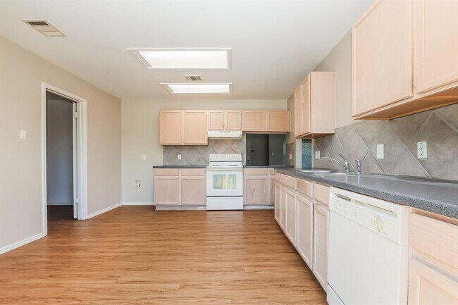 Building Photo - 4311 Cisco Valley Dr