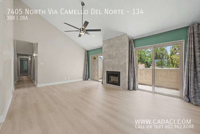 Building Photo - 7405 N Vía Camello Del Norte