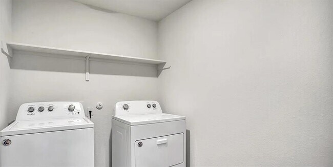 Building Photo - 11524 Rush Ln