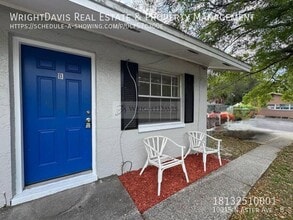 Building Photo - 10015 N Aster Ave