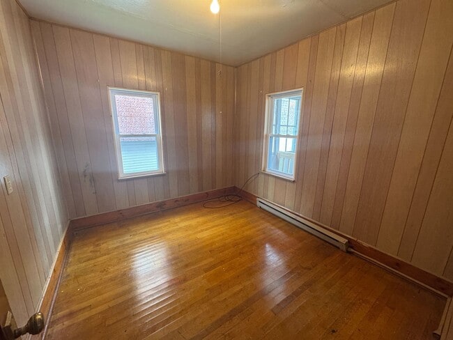 Building Photo - 13 Sullivan St