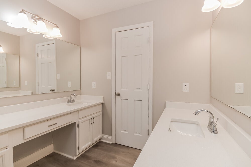 Building Photo - 524 Robin Dr