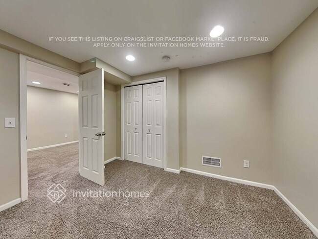 Building Photo - 6607 Logan Ave S