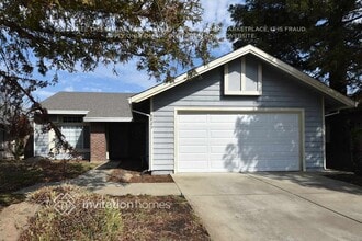 Building Photo - 8023 Pinot Noir Way