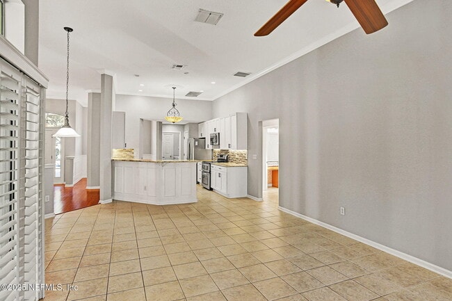 Building Photo - 401 Sparrow Branch Cir