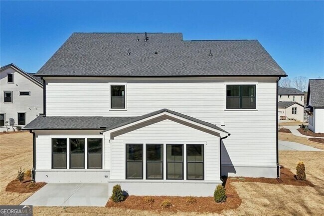 Building Photo - 2815 Medford Dr