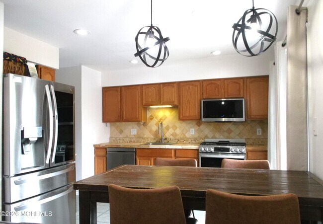 Building Photo - 1301 Coventry Way