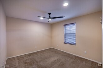 Building Photo - 10557 Norcross Ave