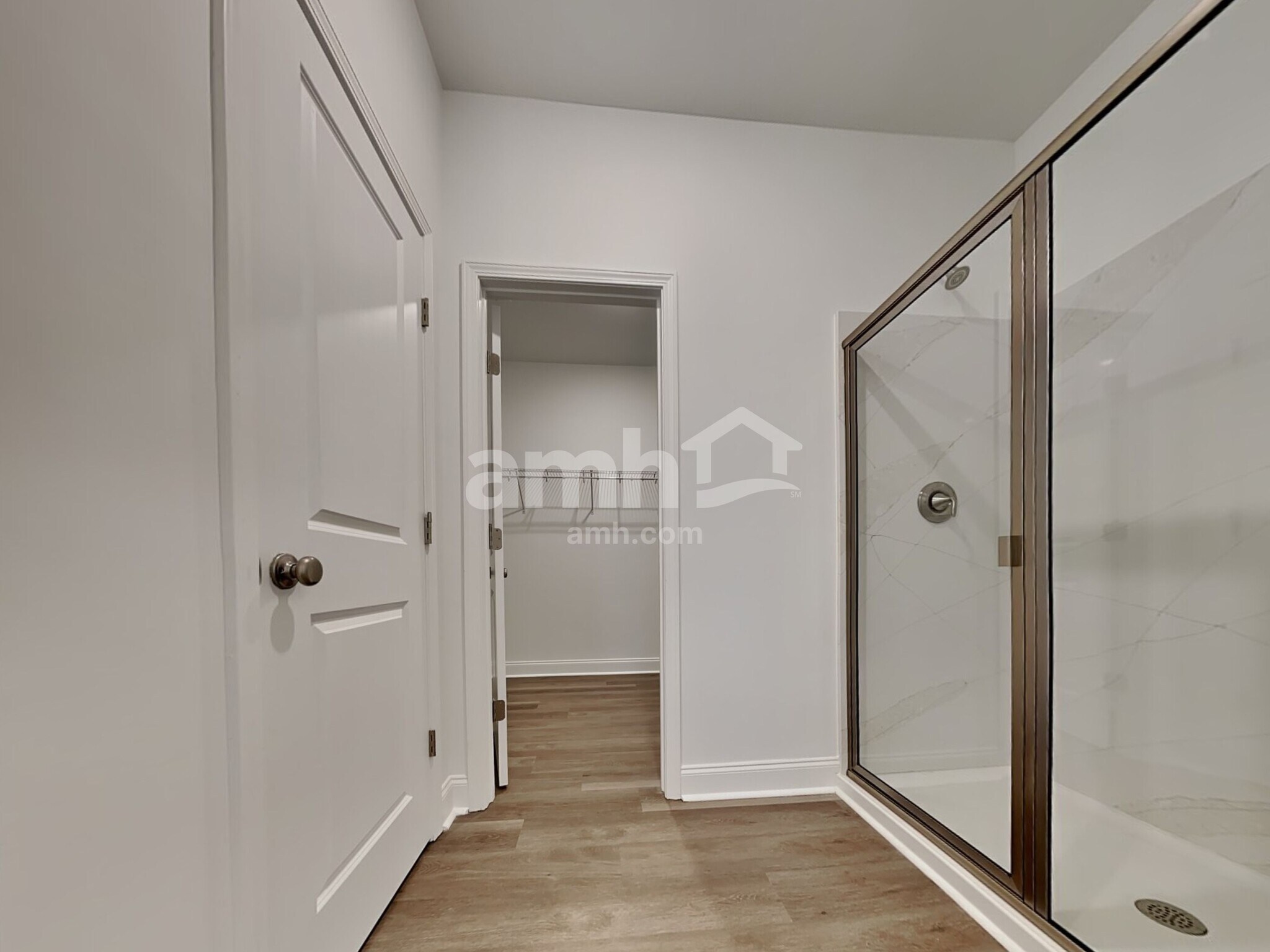 Building Photo - 106 Trevino Dr