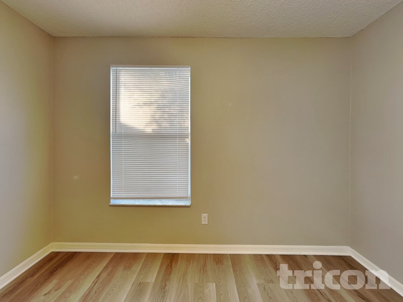 Building Photo - 4317 Longshore Dr