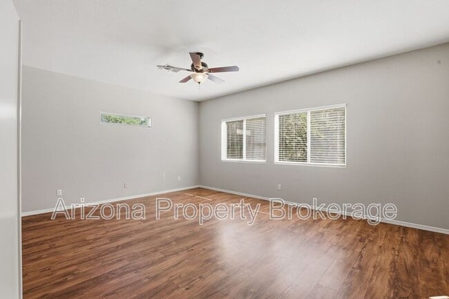Building Photo - 13285 W Gelding Cir