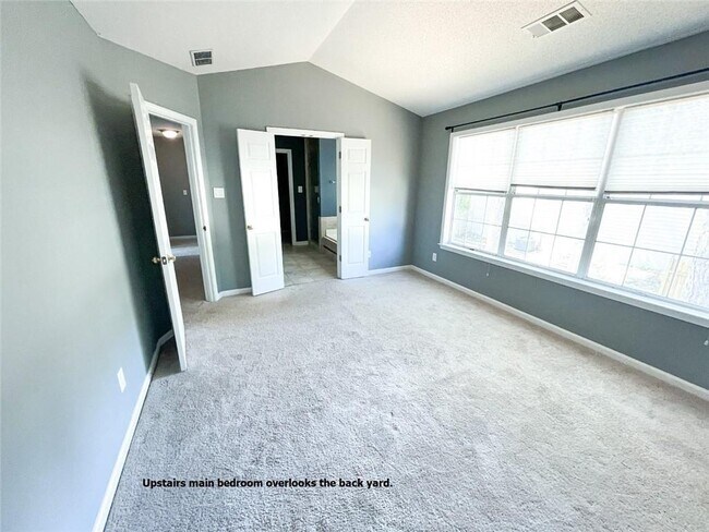 Building Photo - 11865 Carriage Park Ln