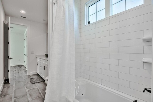 Building Photo - 25 Cambium Ct