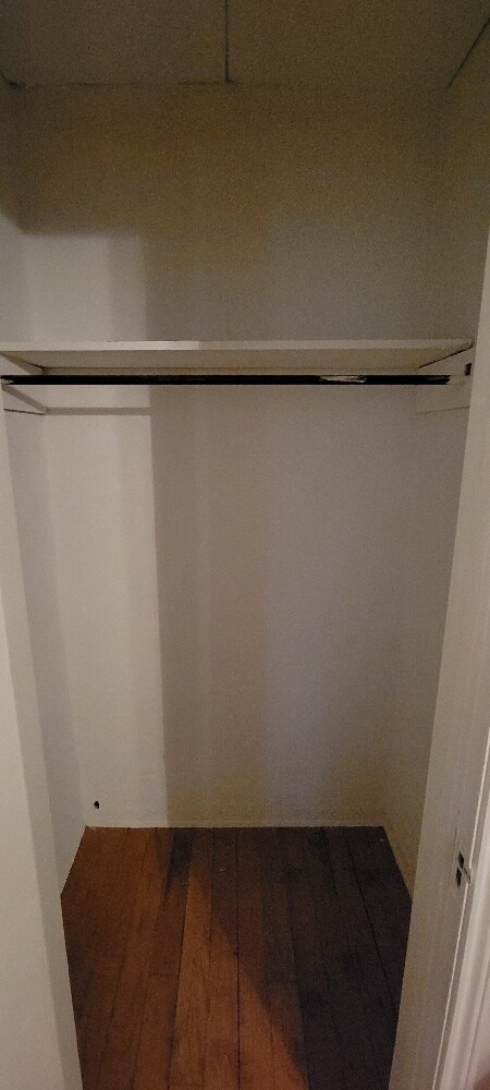 Building Photo - 705 N Elm St