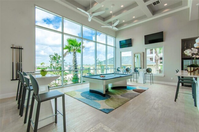 Building Photo - 3300 Towers Blvd