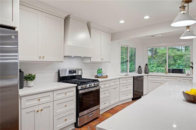Building Photo - 4198 Lake Rill Ct