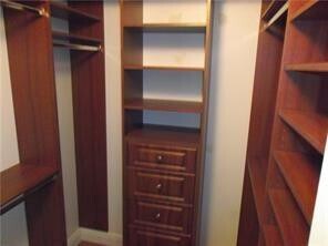 Building Photo - 1156 Chinaberry Dr