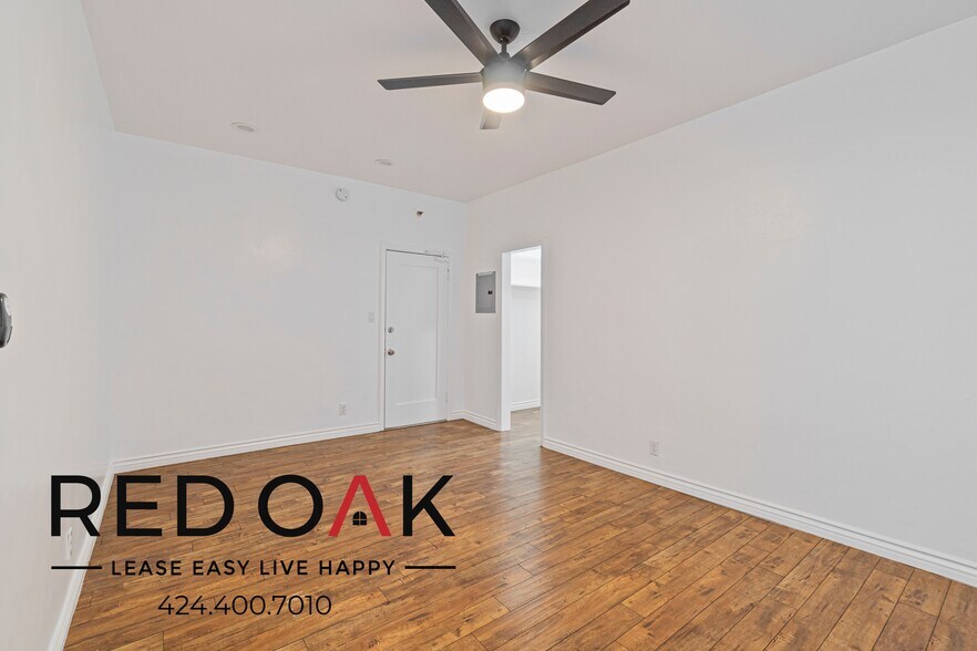 Building Photo - 1412 N Kingsley Dr