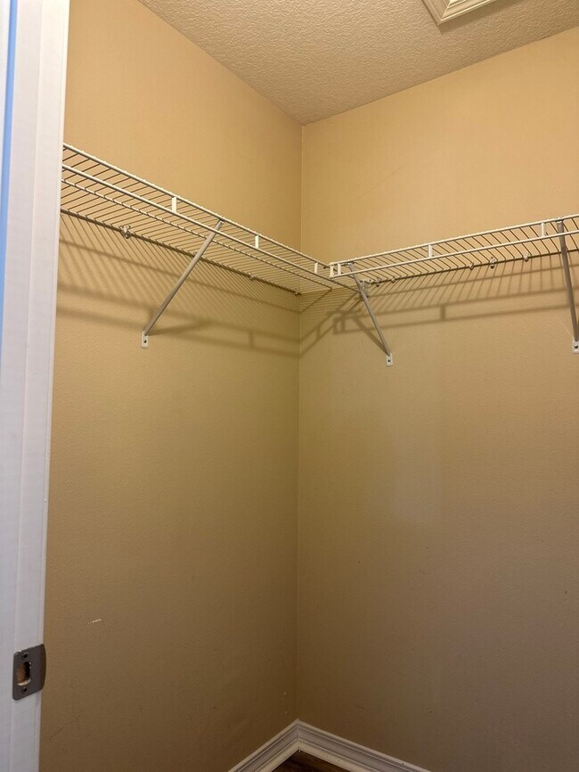 Building Photo - 3113 Flintlock Dr