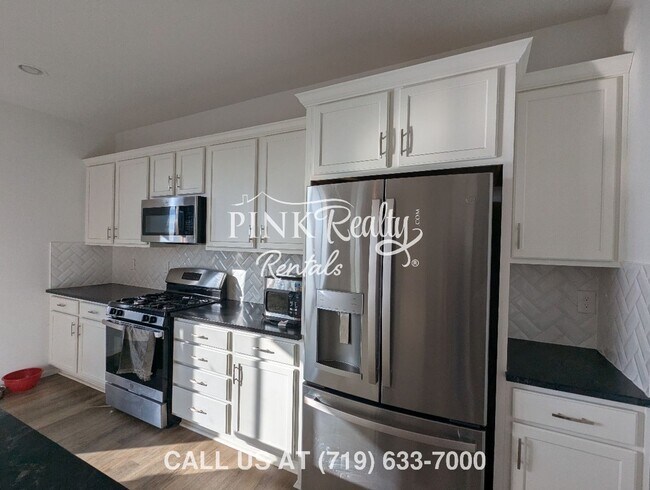 Building Photo - 8021 Buffalo Horn Dr