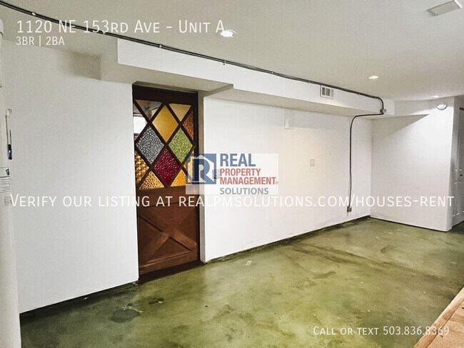 Building Photo - 1120 NE 153rd Ave