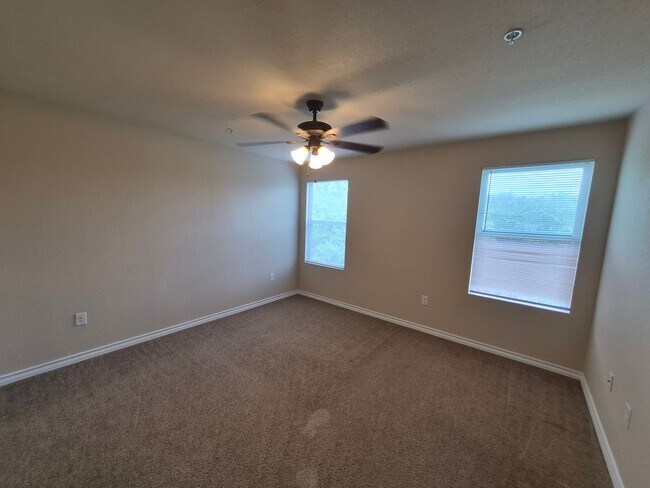 Building Photo - 6309 Attucks Ln