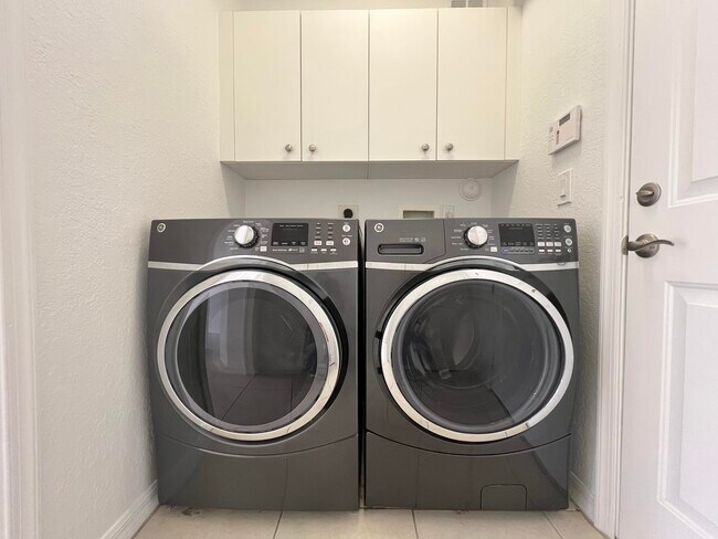 Building Photo - 44 Lancaster Rd