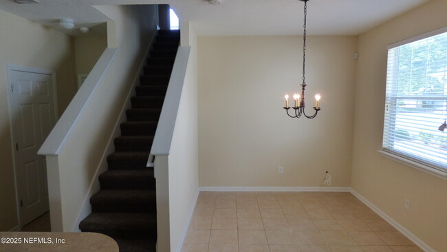 Building Photo - 8702 Ribbon Falls Ln