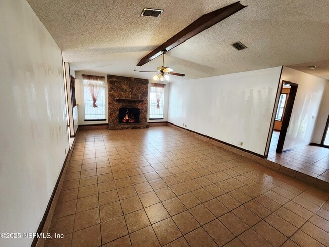 Building Photo - 6019 Blank Dr