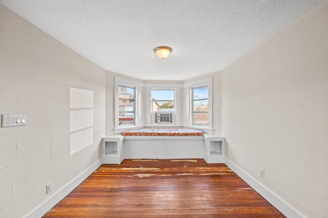 Building Photo - 507 N J St
