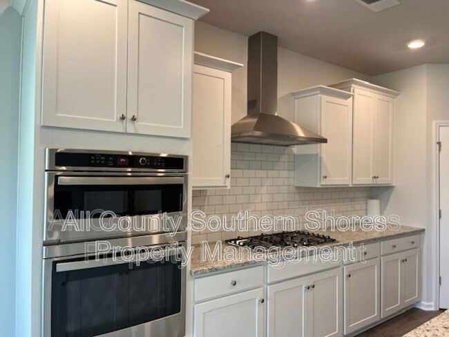 Building Photo - 5692 White Bark Drive