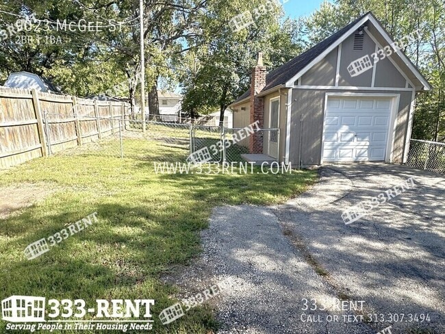 Building Photo - 9023 McGee St