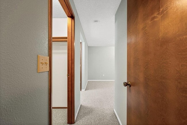 Building Photo - Charming Tacoma Home with A/C, RV Parking, Workshop & Skylit Living Room