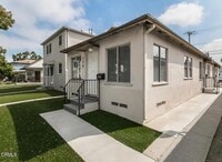 Building Photo - 230 N Hollywood Way