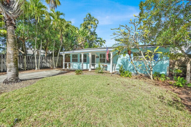 Building Photo - 501 SW 8th St