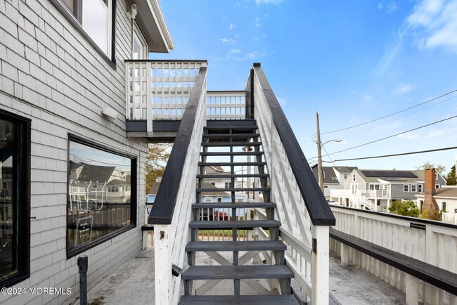 Building Photo - 13302 Long Beach Blvd