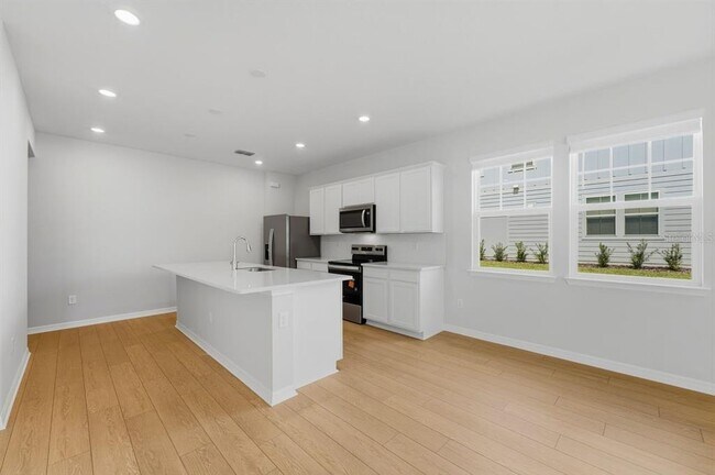 Building Photo - 6254 Sunny Time Ave