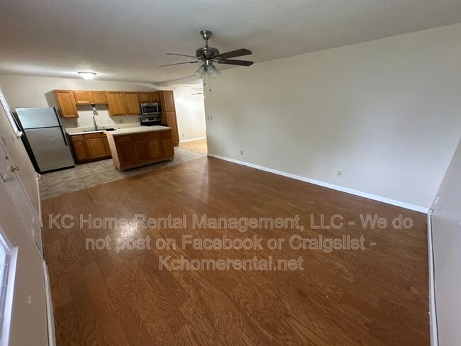 Building Photo - 1127 Sherman Ave