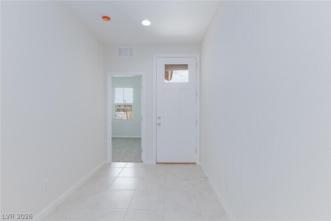 Building Photo - 819 Cottonwood Hl Pl
