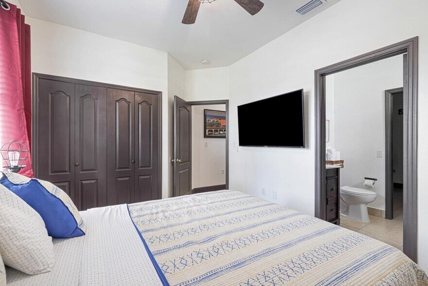 Building Photo - 16082 SW 68th Ter