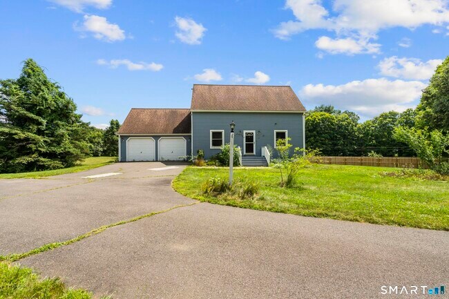 Building Photo - 103 Birch Rd