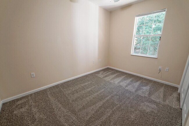 Building Photo - 1692 Corey Wood Cir