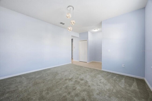 Building Photo - 5588 Sycamore Canyon Dr