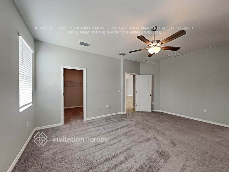 Building Photo - 613 Valri Park Dr